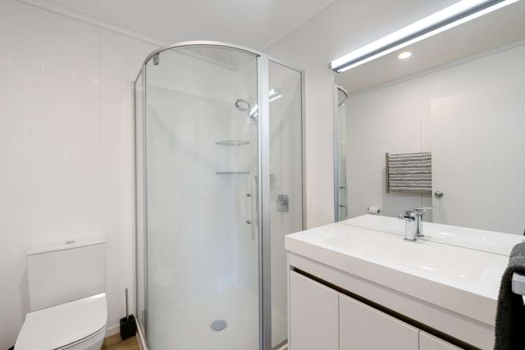 9c/1 Marine Parade Mount Maunganui_21