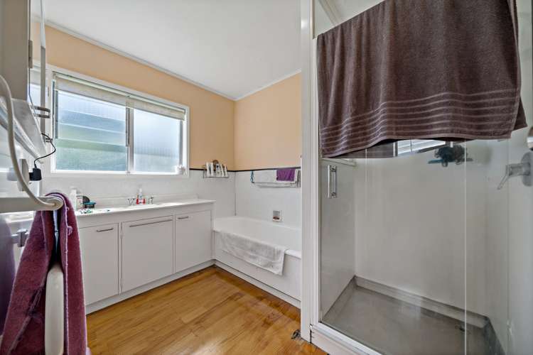 7 Landop Terrace Howick_13