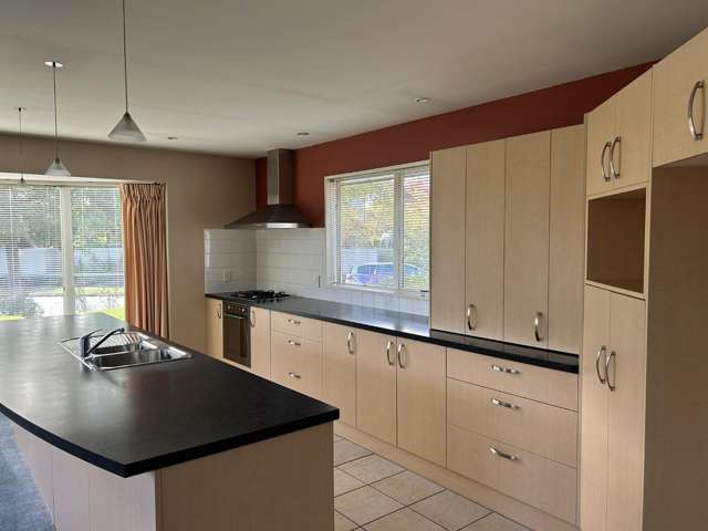 16 Primrose Hill Lane Casebrook_2