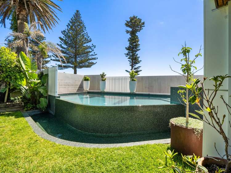 96 Marine Parade Mt Maunganui_12