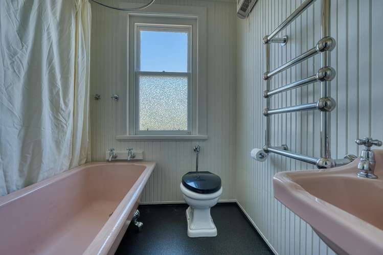 36 Revell Street Hokitika_22