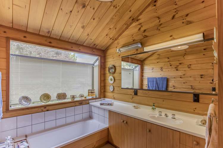 9 Symons Street Parkvale_12