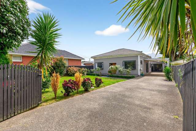 3 Bedrooms | Flexible Living | Walk to Town