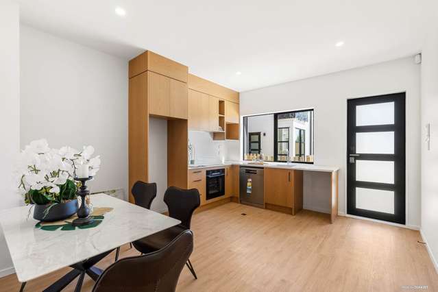 3/63A Hogans Road Glenfield_2