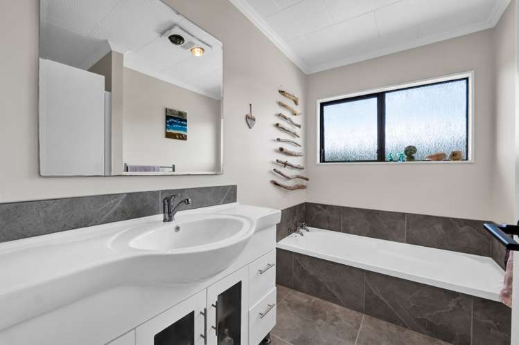 28 Kowhai Street Inglewood_11