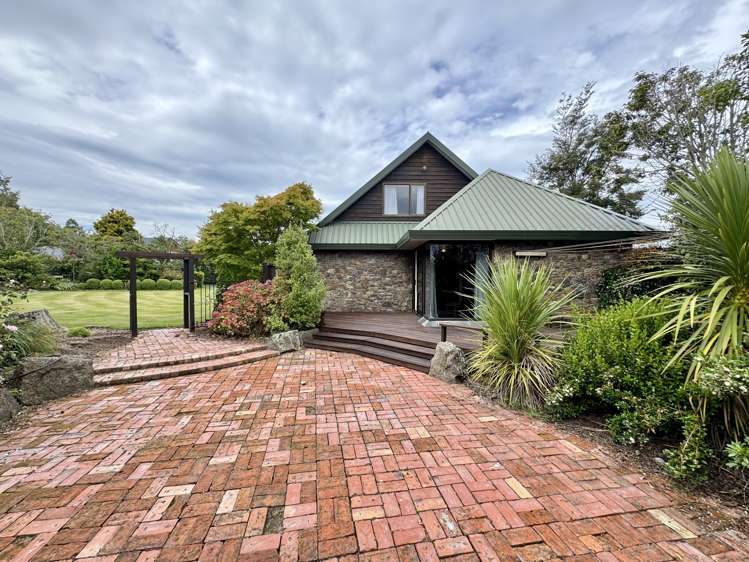 262 Pages Road Gleniti_19