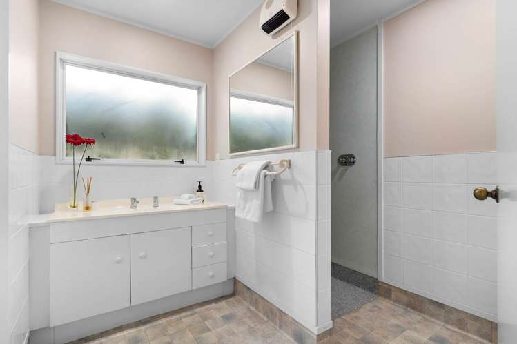 186 Charles Road Karaka_19