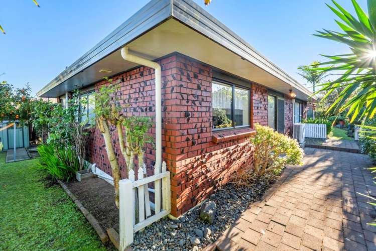 1/128 Botany Road Botany Downs_20