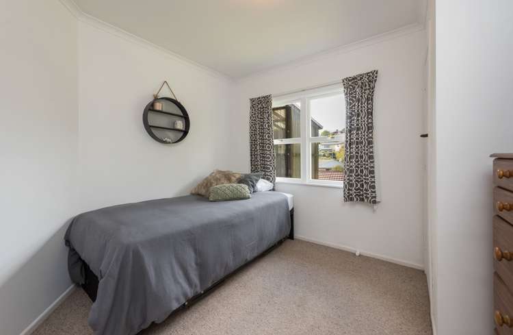 87 The Ridgeway Stoke_16