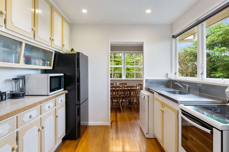 5 Bellringer Road Massey_13