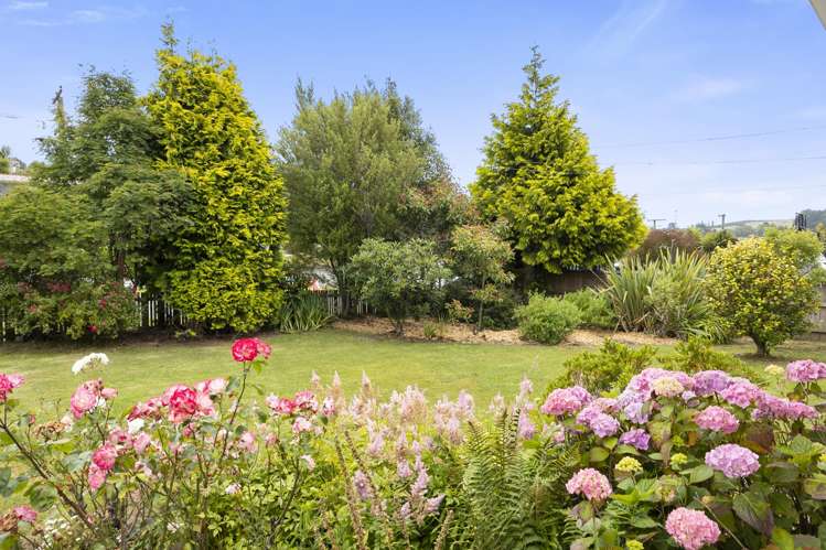 88 Barr Street Kenmure_13