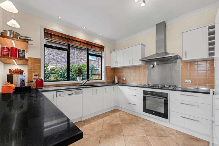 34 South Kensington Way Henderson_8