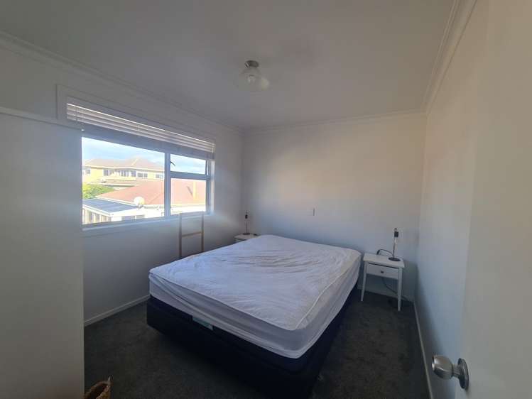 1/369a Oceanbeach Road 11229_5