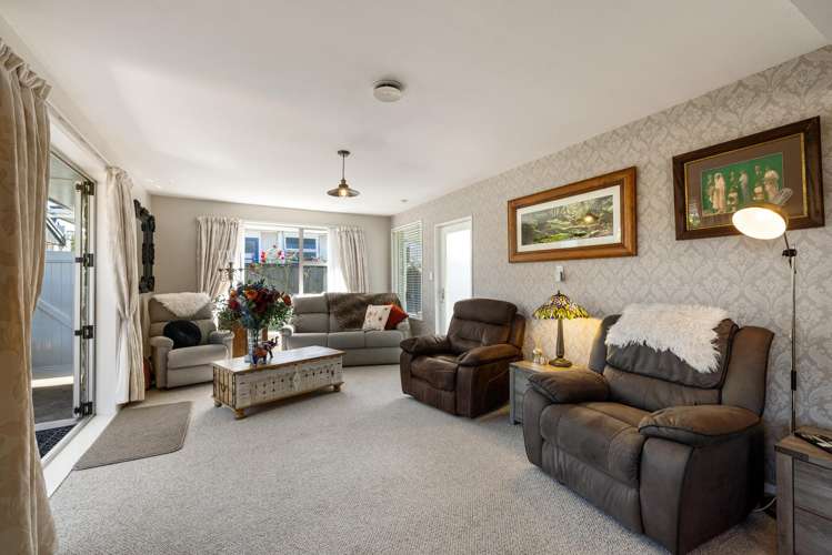 2/14 Apollo Place Papanui_5