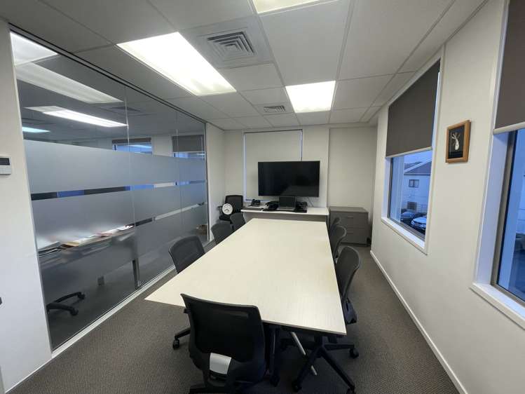 Unit I/195 Main Highway Ellerslie_1