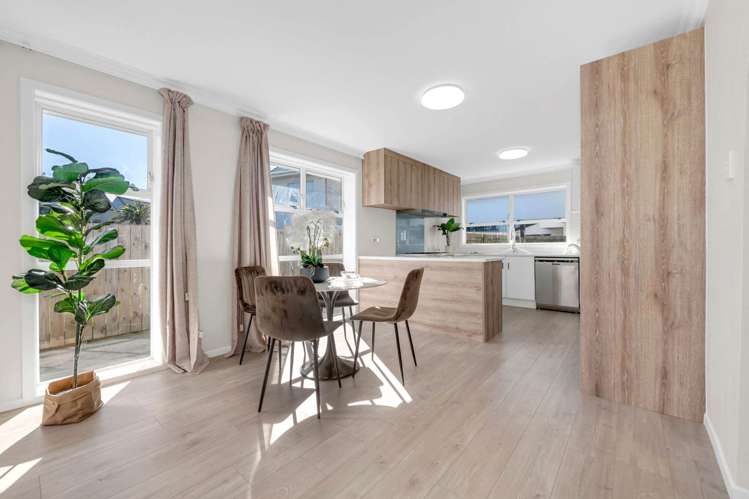 14 Okareka Place Pakuranga Heights_5