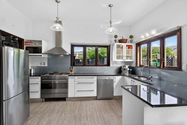 113 Rossall Street Merivale_12