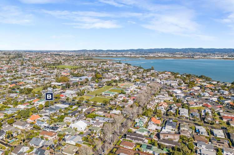 55 Dignan Street Point Chevalier_31