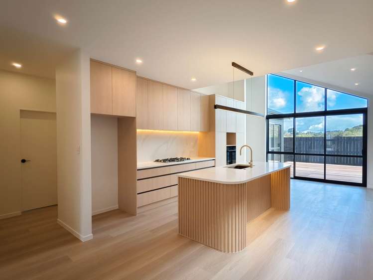 65 Huanui Drive Orewa_3
