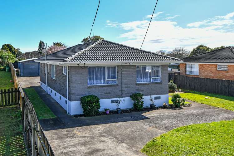 21 Holland Street Pukekohe_16