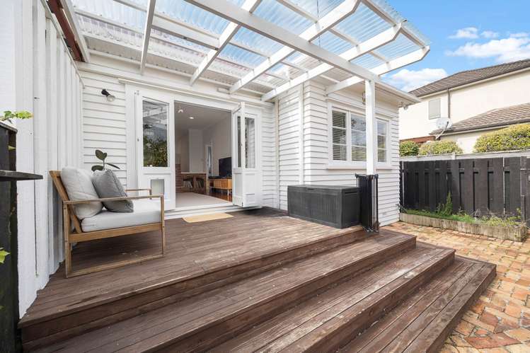 124 Selwyn Avenue Mission Bay_23