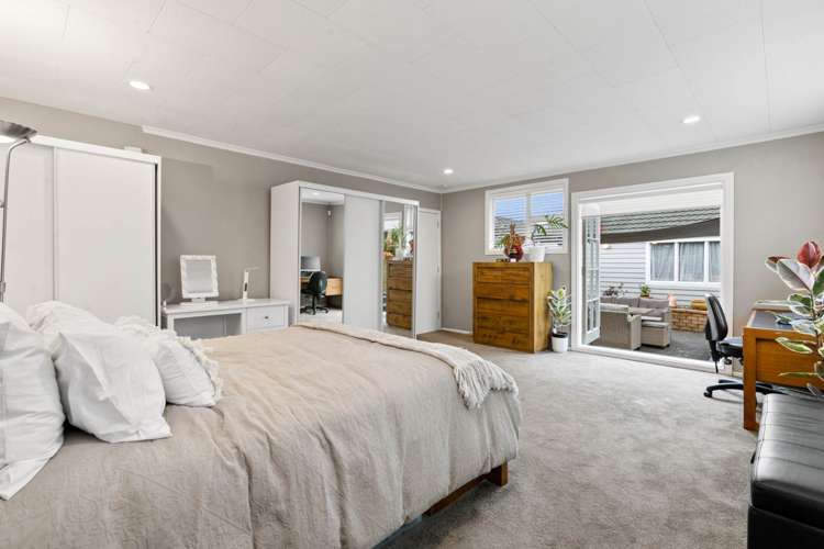 24 Buller Crescent Manurewa_16