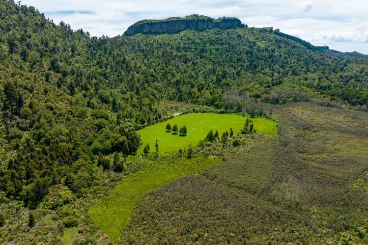 115 Snake Creek Road, Mangarakau Golden Bay_23