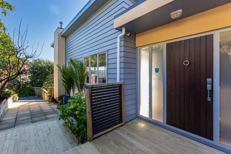 18 Leeward Drive Whitby_20