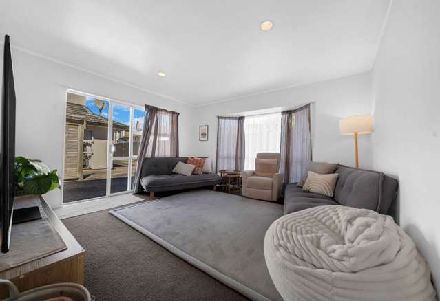 3/27 Halsey Road Manurewa_2