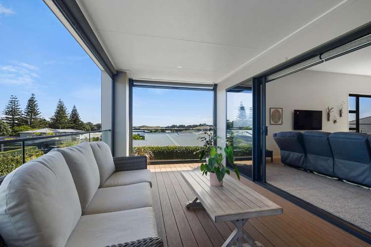 20 Kotare Drive Waiwhakaiho_3