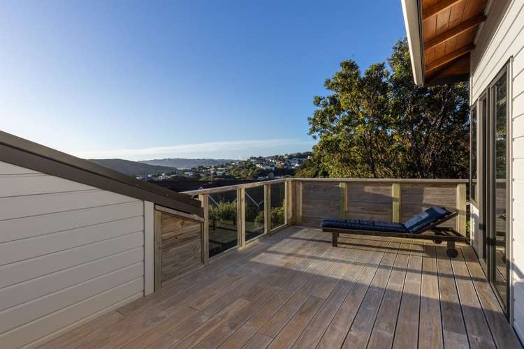 10 Kinloch Place Papakowhai_12