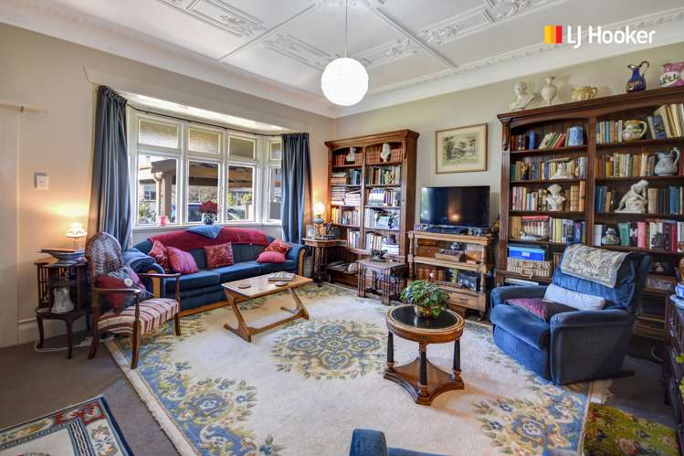 8 Pretoria Avenue Saint Clair_15