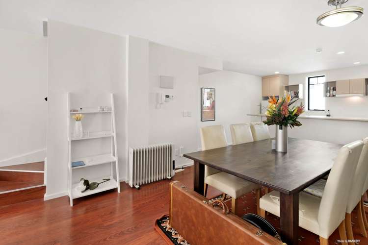 1h/8 Farnham Street Parnell_4