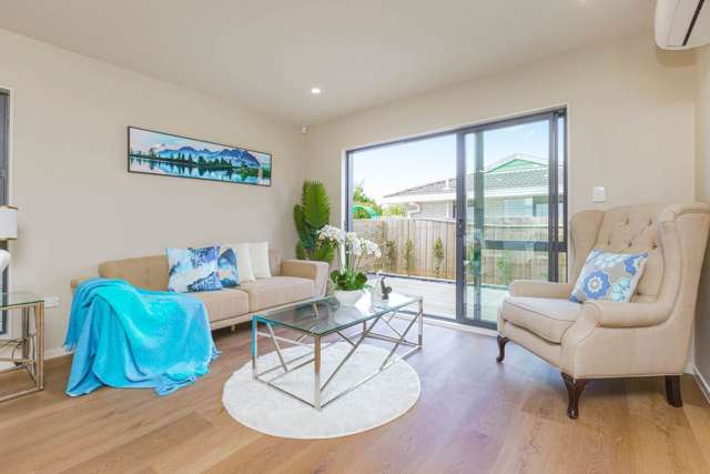 4/43 Clevedon Road Papakura_4