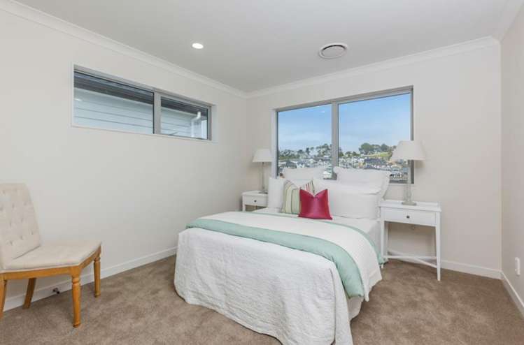 98 Colonial Drive Silverdale_16