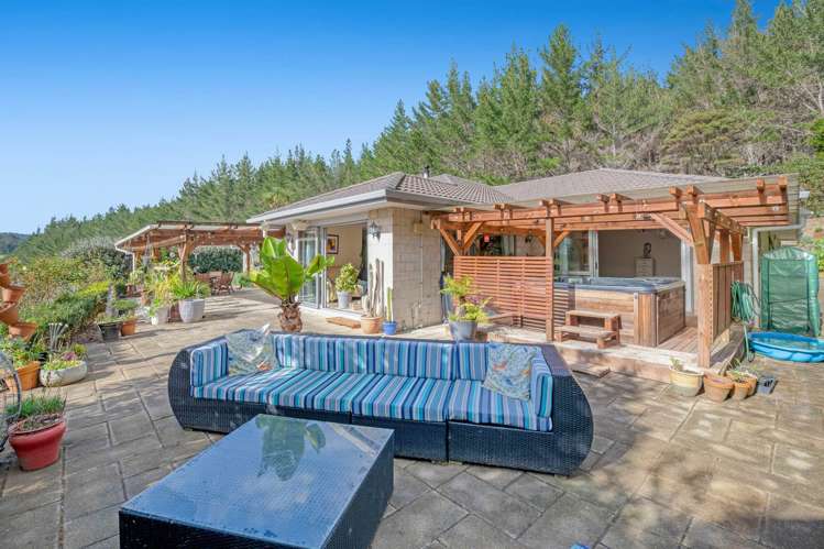 42 Urumaraki Avenue Helensville_32