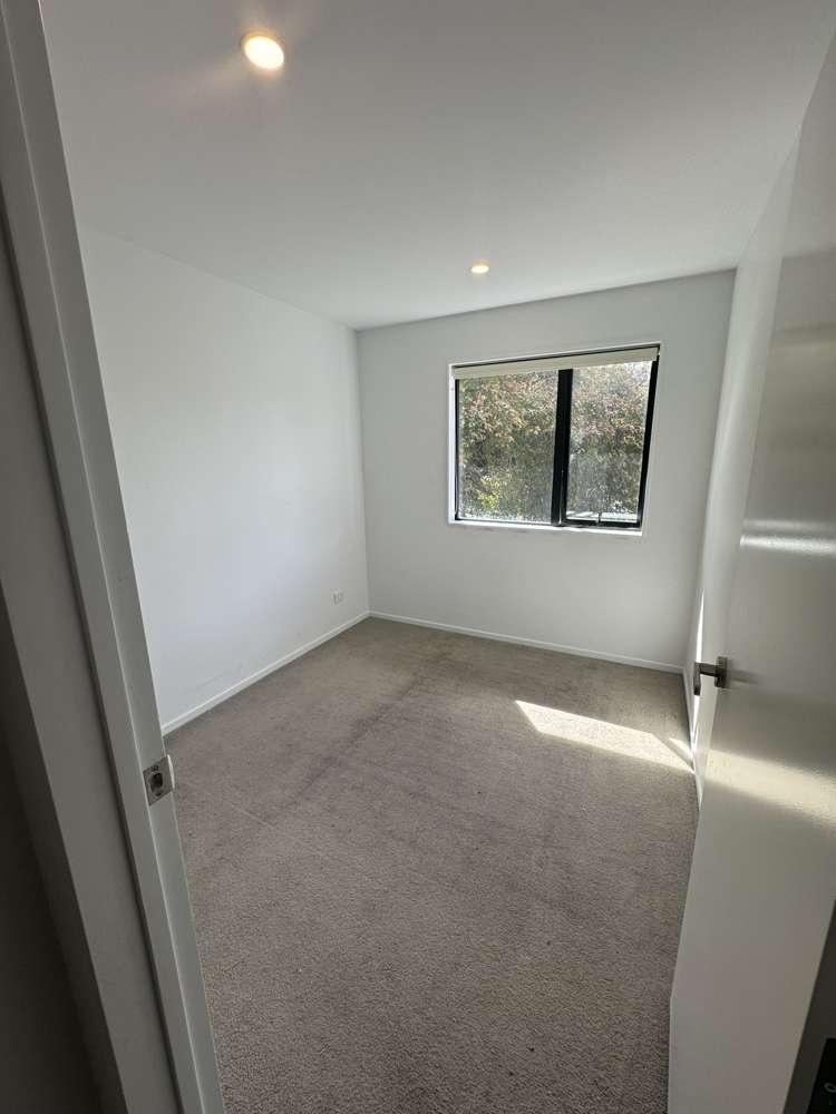 13 Eileen Newey Place Henderson_11