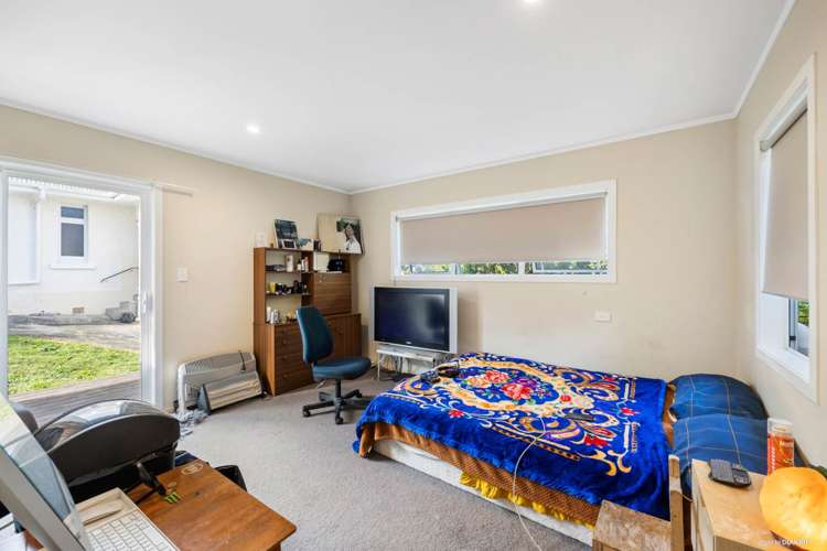 14 Western Springs Road Morningside_14