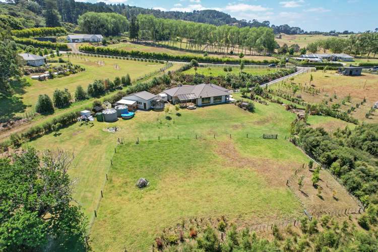91 Mount Albion Rise Taupaki_27