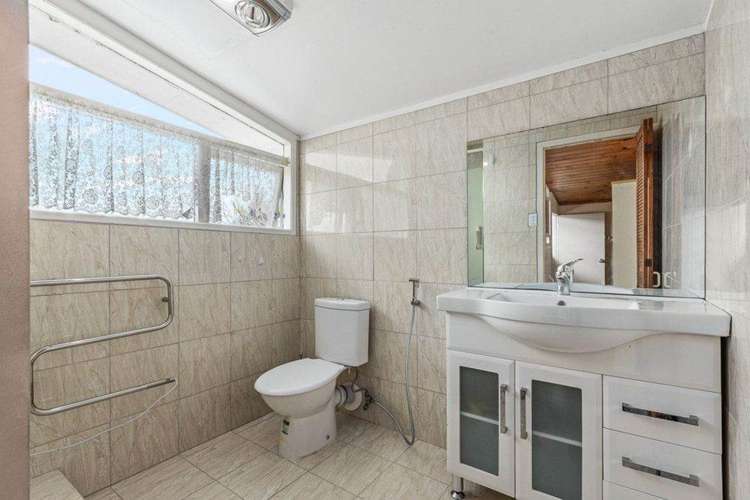 2 Coburg Street Henderson_12