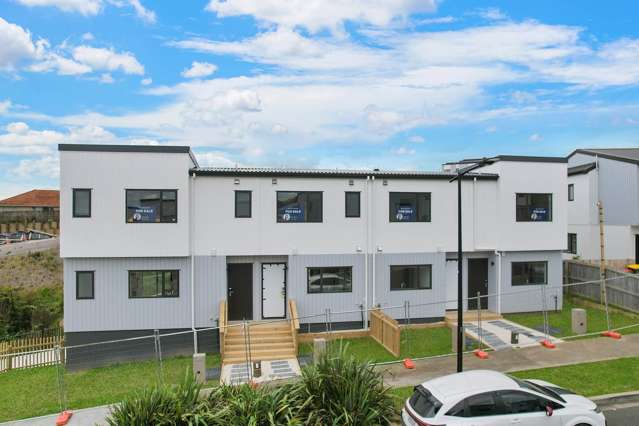 Brand-New Homes with Reserve Views – Must Be Sold!