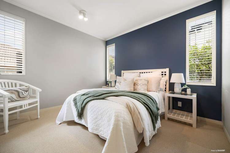 17B Queensway Three Kings_12