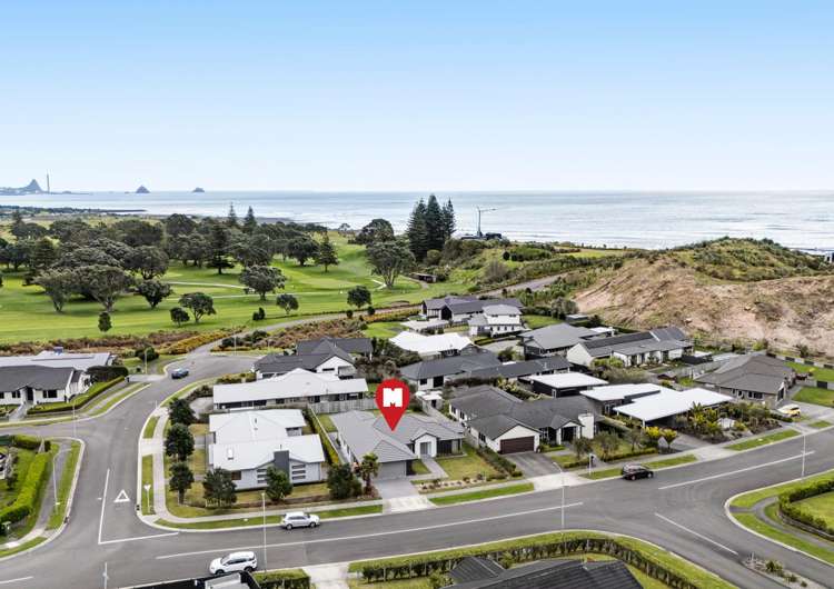 71 Links Drive Waiwhakaiho_34