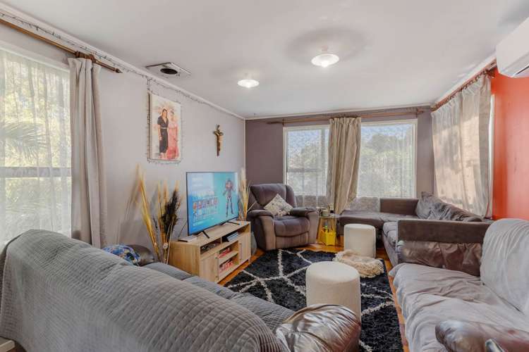 16 Lendenfeld Drive Papatoetoe_7