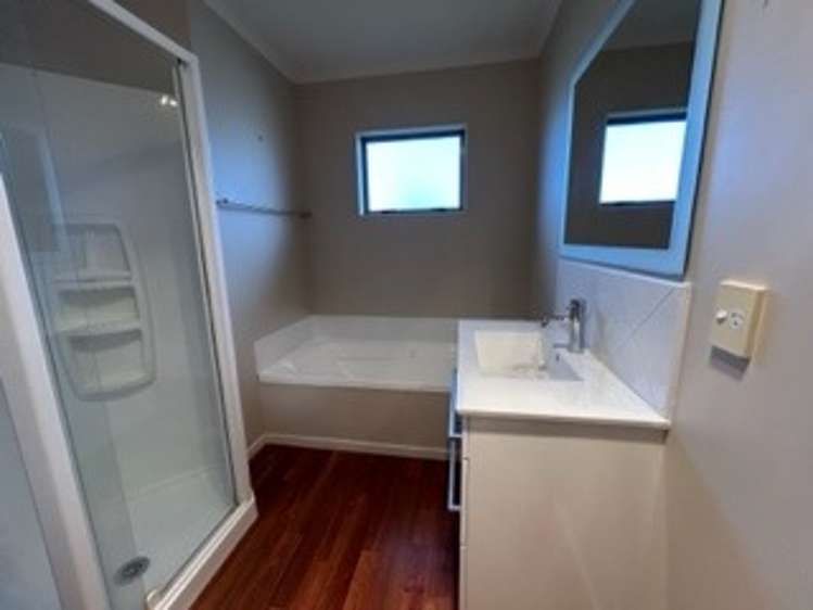 1 Logan Grove Feilding_13