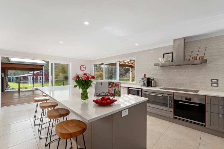 240 Mill Flat Road Riverhead_6