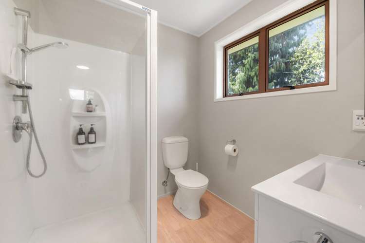 18 Iles Road Lynmore_13