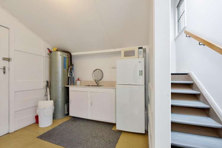 61 Main Road Havelock_13