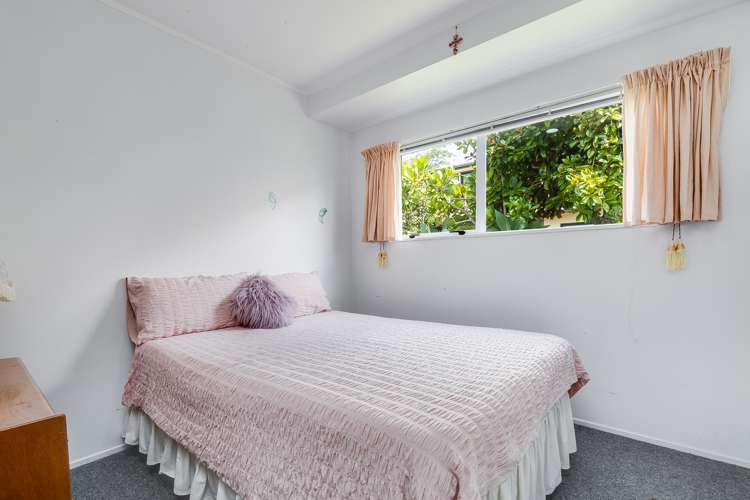 3 Jean Place Stanmore Bay_14