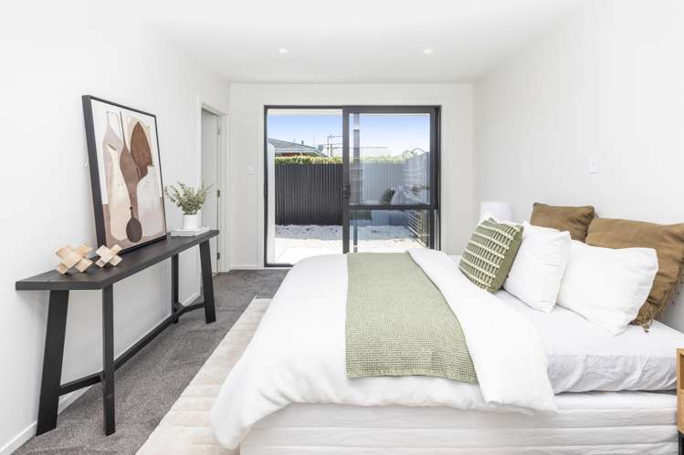 2 Cutts Road Russley_14